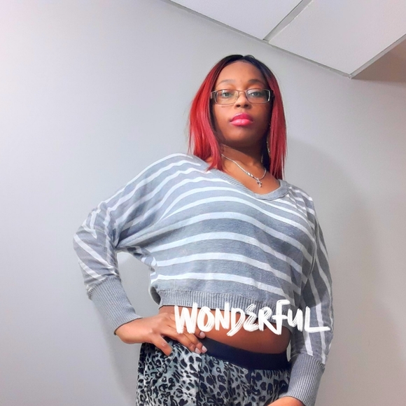 Womens Shirt - Picture 2 of 5